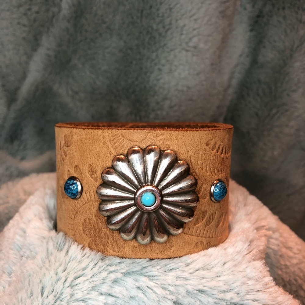 Bracelet - Handmade from genuine leather belt